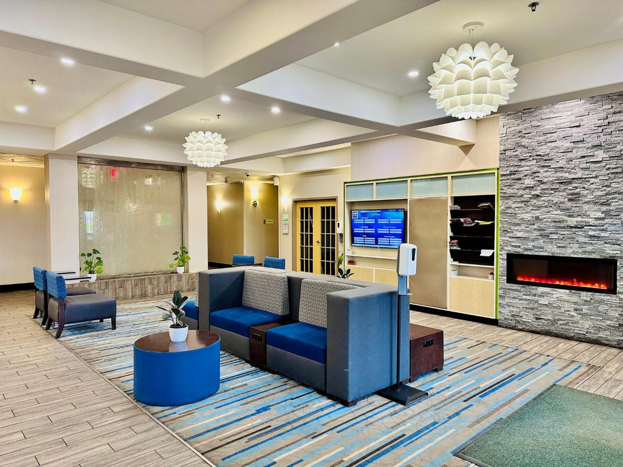 Holiday Inn Hotel & Suites Regina By Ihg Ngoại thất bức ảnh