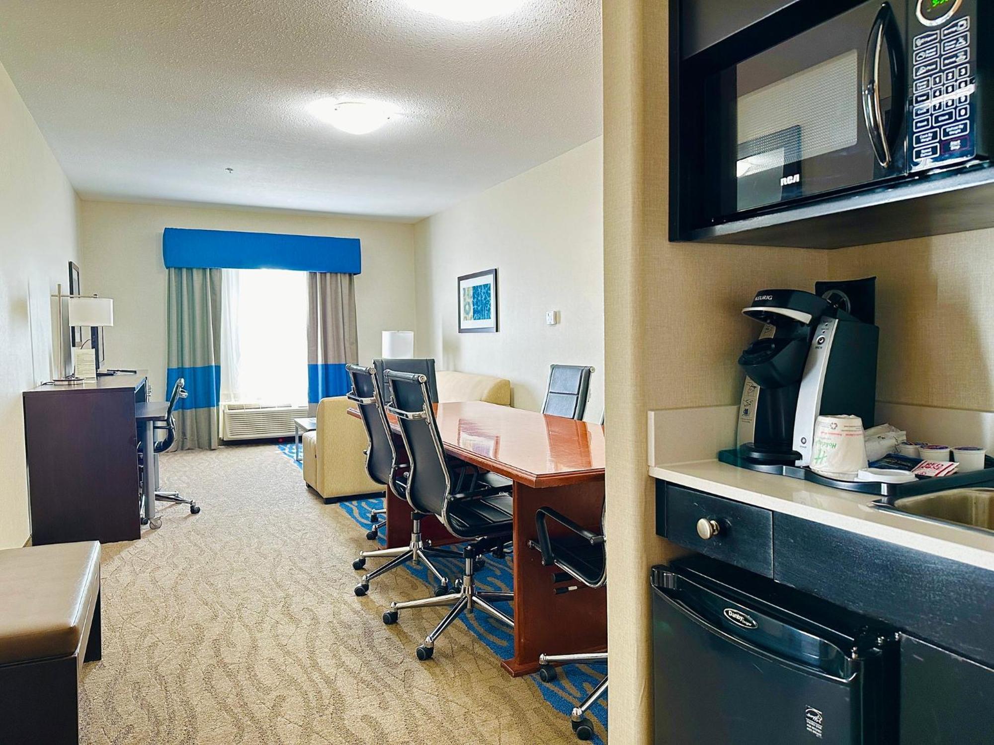 Holiday Inn Hotel & Suites Regina By Ihg Ngoại thất bức ảnh